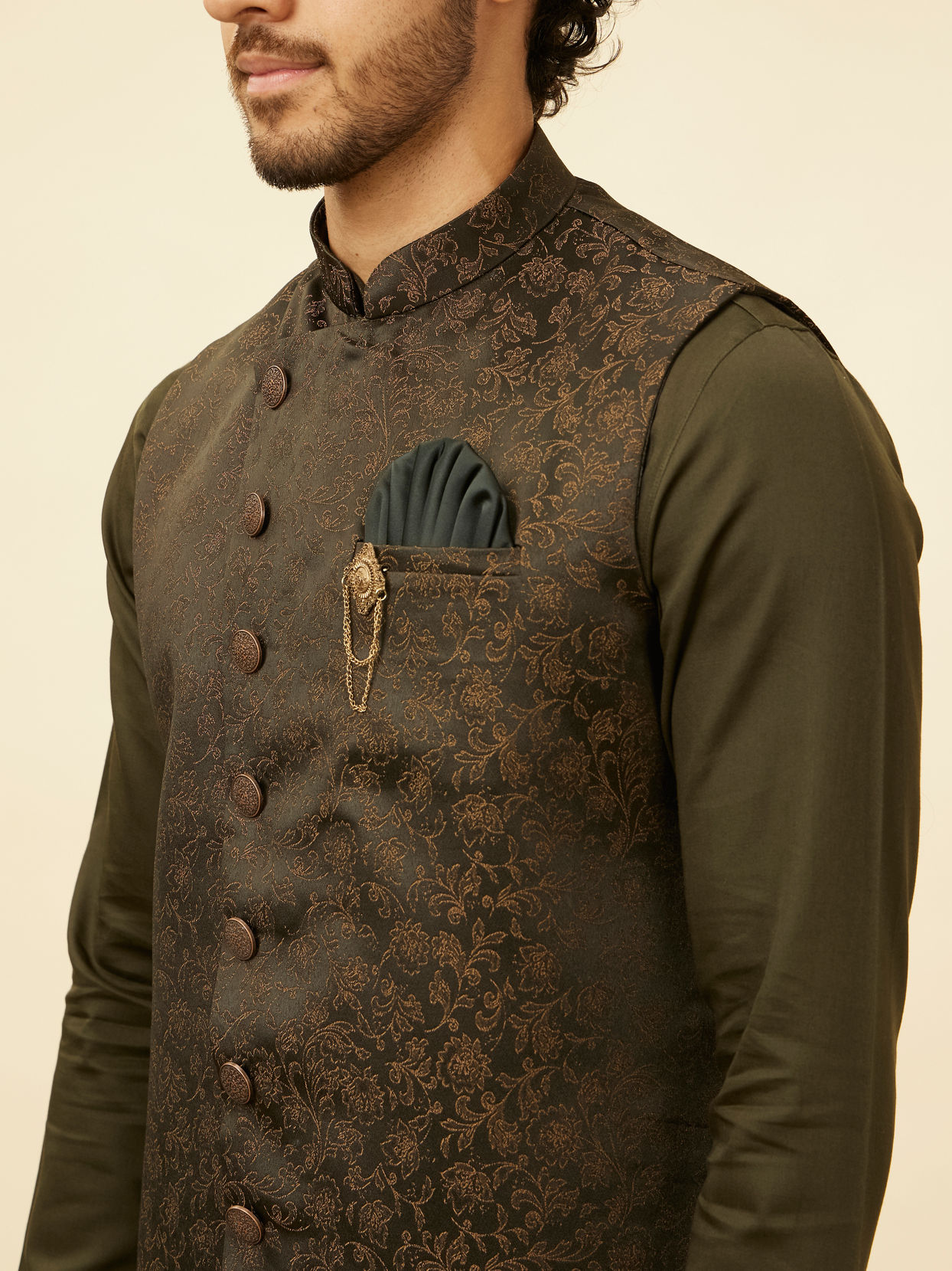 alt message - Manyavar Men Olive Green Bel Buti Patterned Kurta Jacket Set image number 1